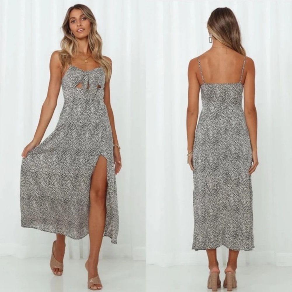 Hello Molly Size Medium Don’t Think About It Black & Off White Midi Dress